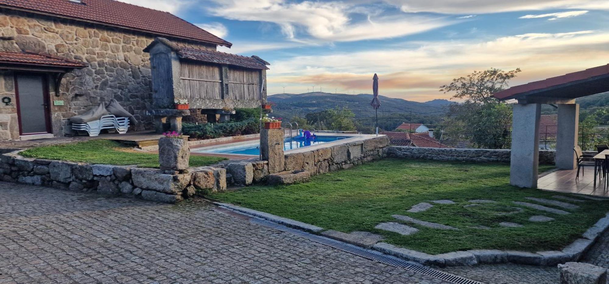 Casa Entre-Palheiros E Casa Do Canastro Montalegre Exterior foto