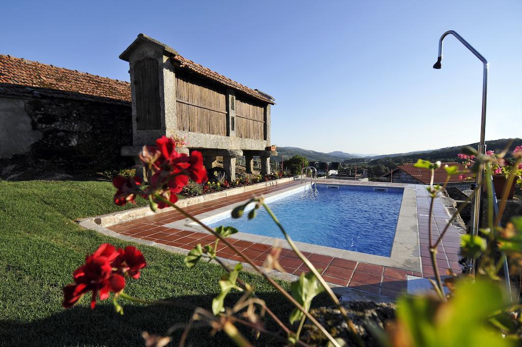 Casa Entre-Palheiros E Casa Do Canastro Montalegre Exterior foto
